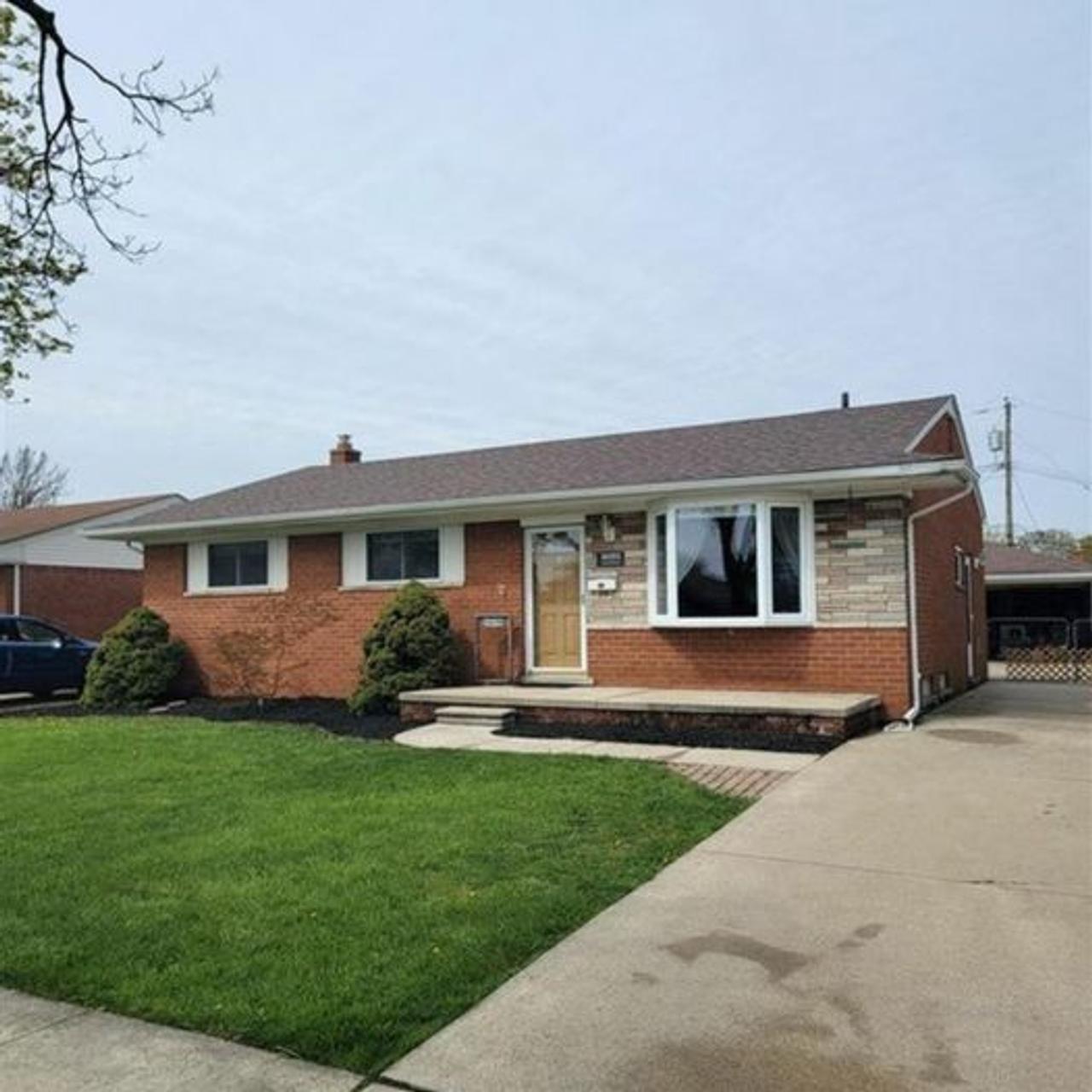 Profile photo 2 of 9