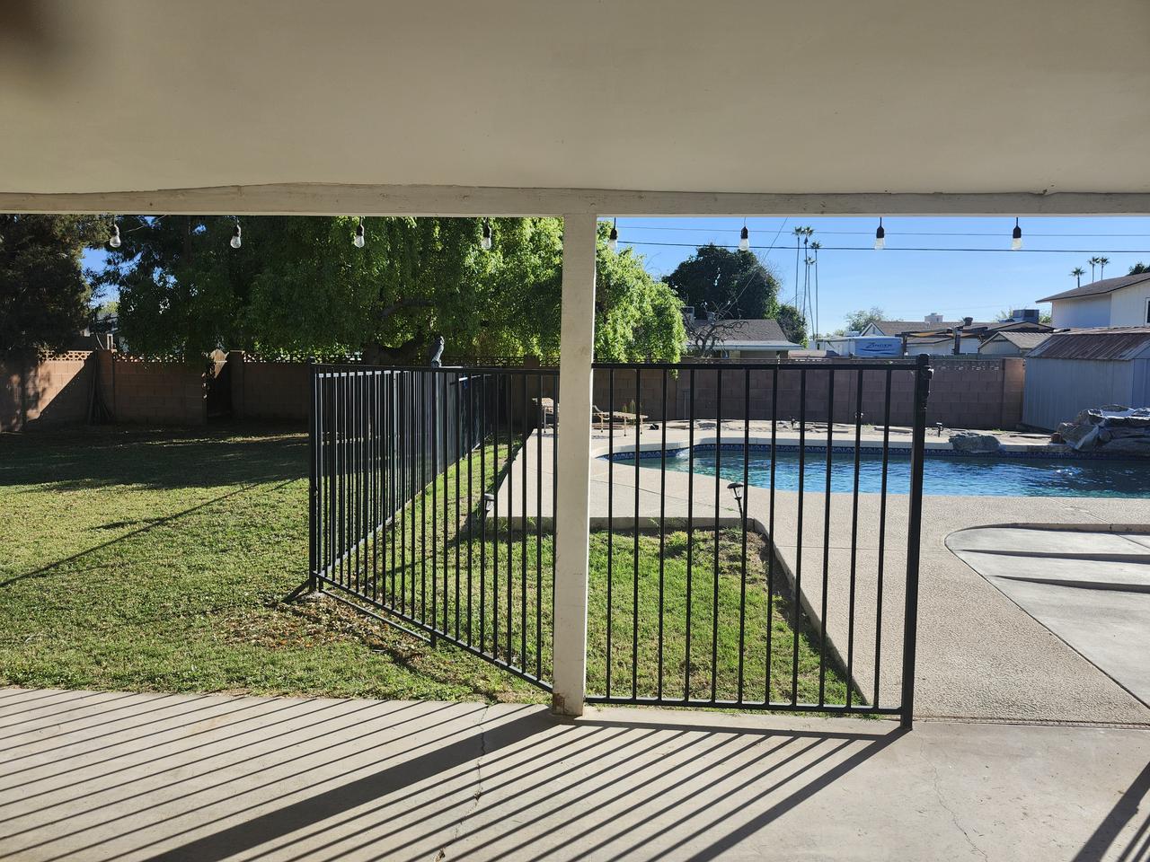 Profile photo 3 of 12