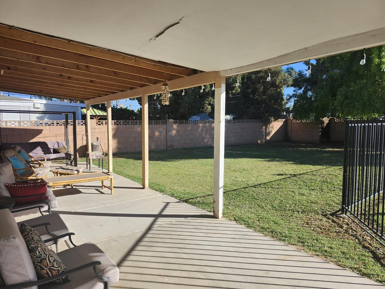 Profile photo 7 of 12