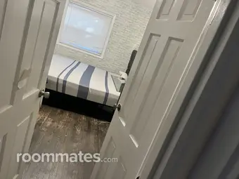 Room for rent in New York, NY $1600, townhouse