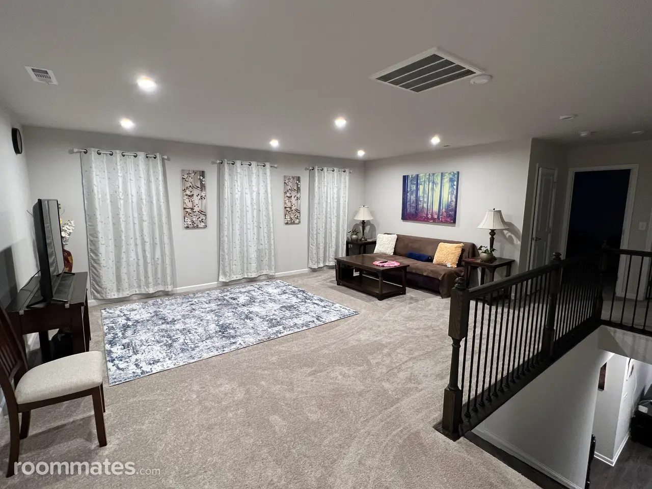 Profile photo 4 of 9