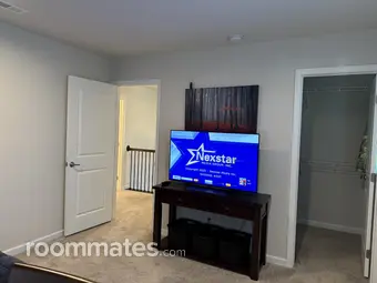 Room for rent in Gallatin, TN $700, house