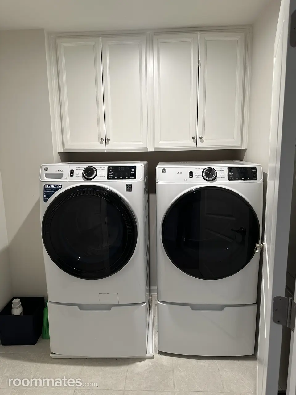 Profile photo 3 of 9