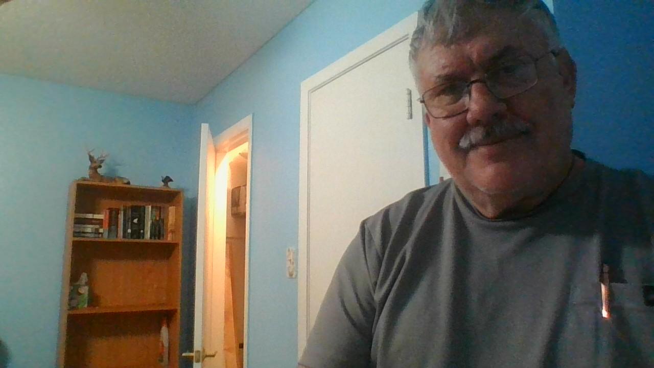 Profile photo 6 of 10