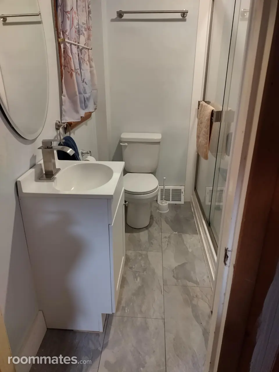 Profile photo 4 of 9