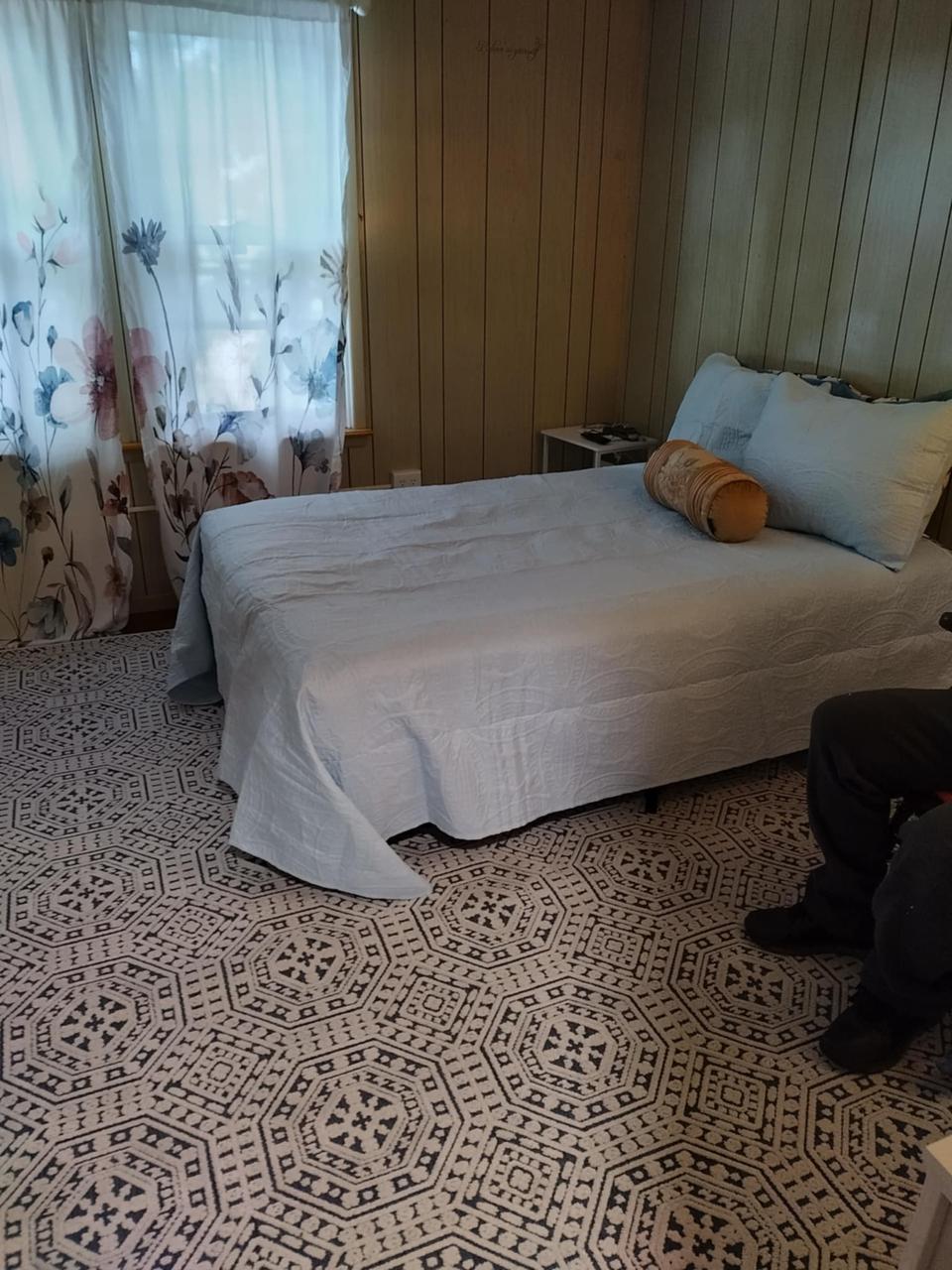 Profile photo 4 of 6