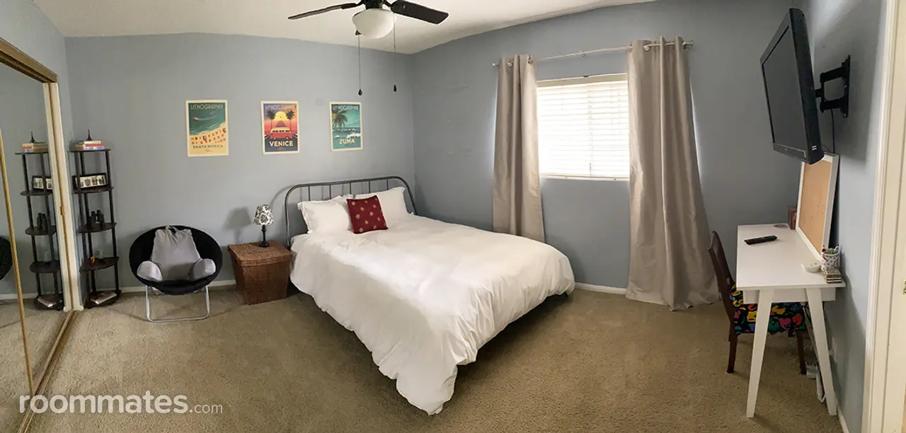 Profile photo 1 of 8