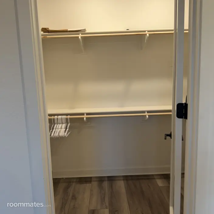 Room for rent in San Diego, CA $1900, other