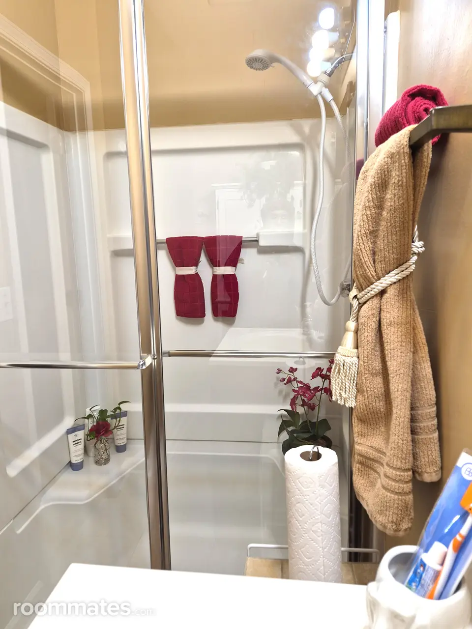 Profile photo 6 of 12