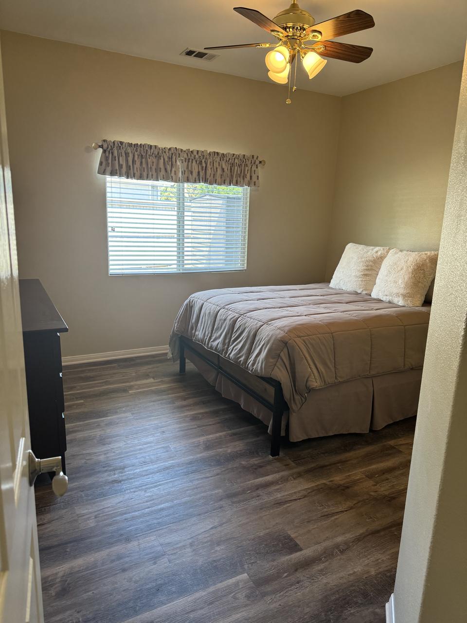 Profile photo 2 of 9