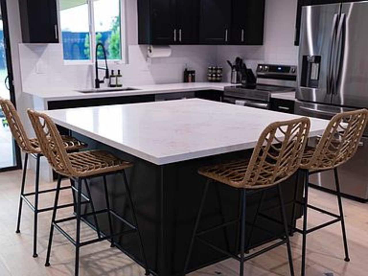 Profile photo 4 of 7