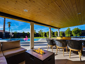 Room for rent in Phoenix, AZ $1400, house