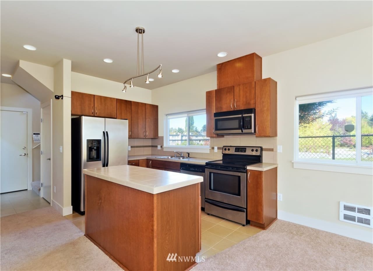 Profile photo 5 of 7