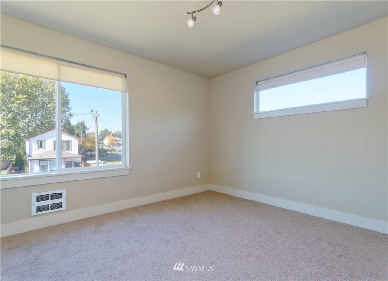 Profile photo 2 of 7