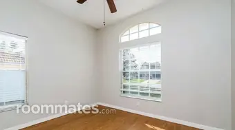 Room for rent in Spring Hill, FL $625, house