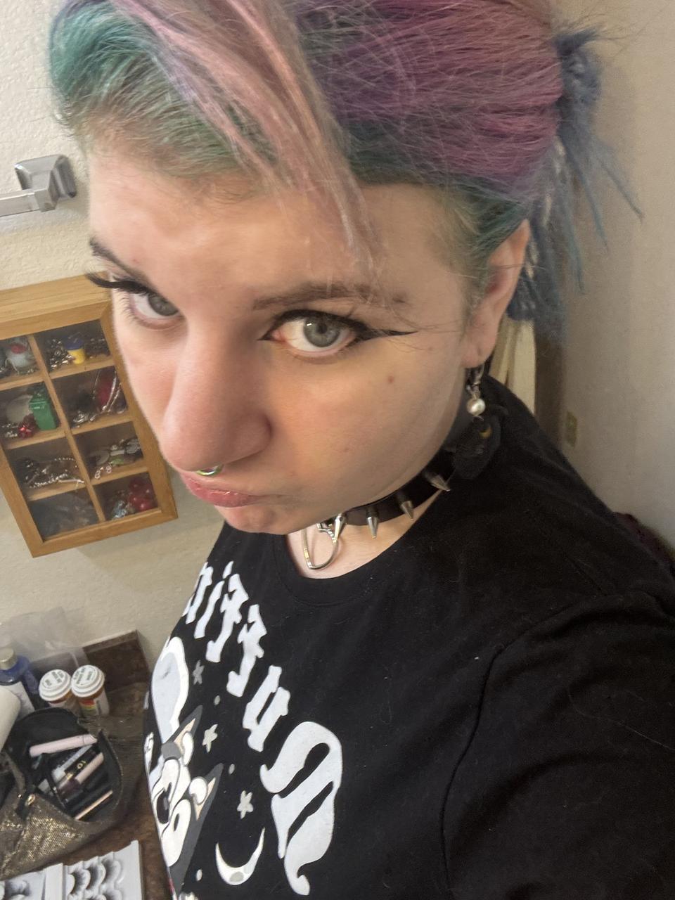 Profile photo 5 of 8