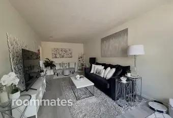 Room for rent in Pensacola, FL $800, townhouse