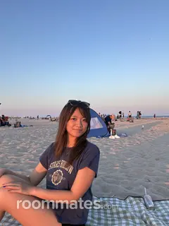 Roommate looking Long Beach, CA, $1900