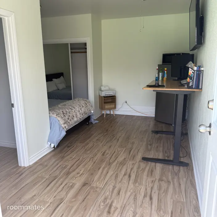 Room for rent in Lakewood, CA $1300, other