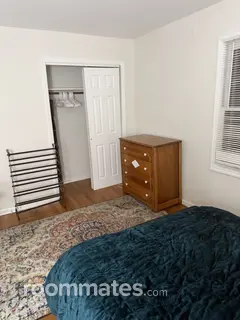 Room for rent in Shelton, CT $970, townhouse