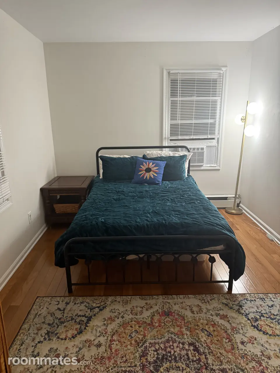 Profile photo 1 of 10