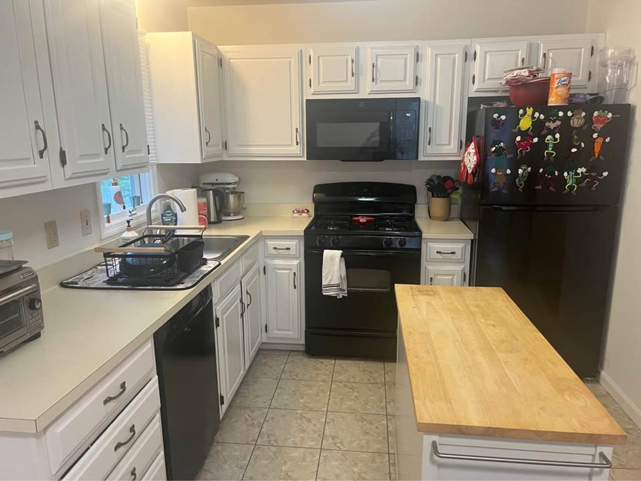 Profile photo 10 of 11