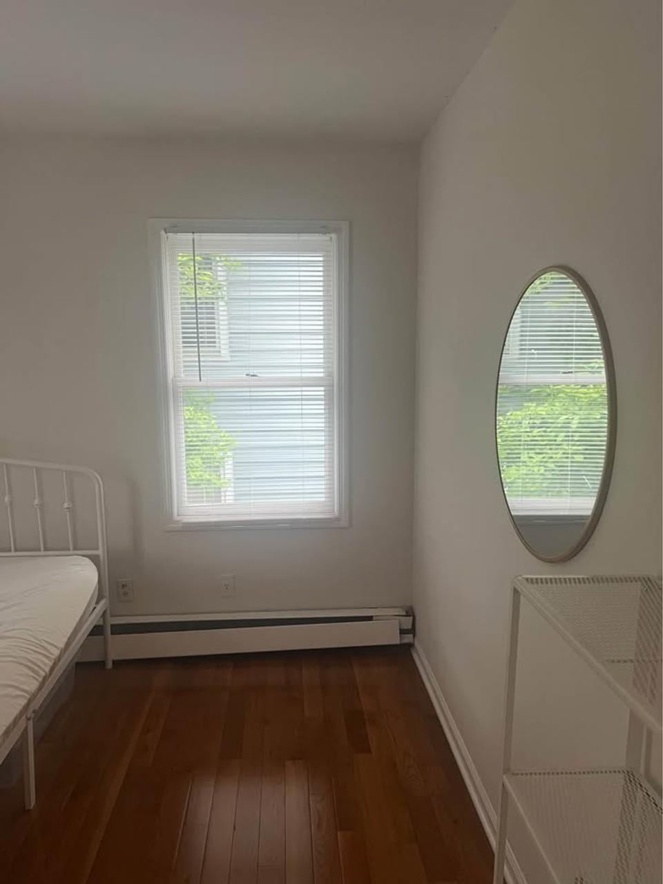 Profile photo 6 of 11