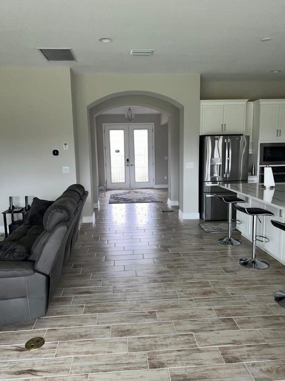 Profile photo 8 of 11