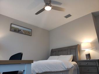 Room for rent in Lithia, FL $1000, house