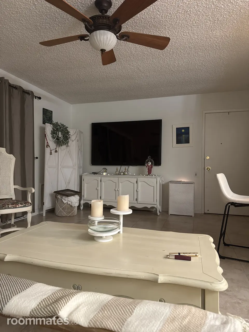 Profile photo 10 of 14