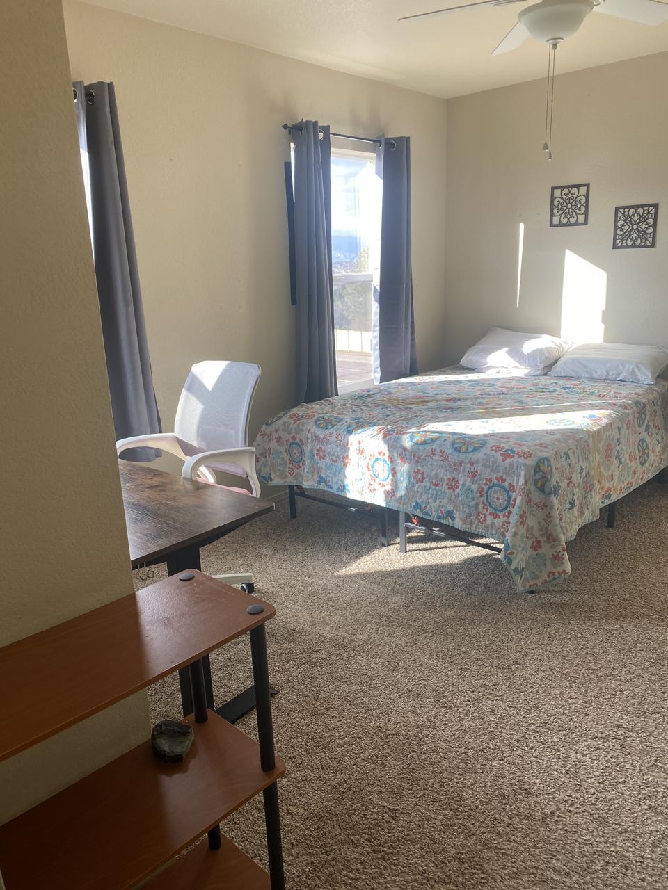 Profile photo 6 of 7