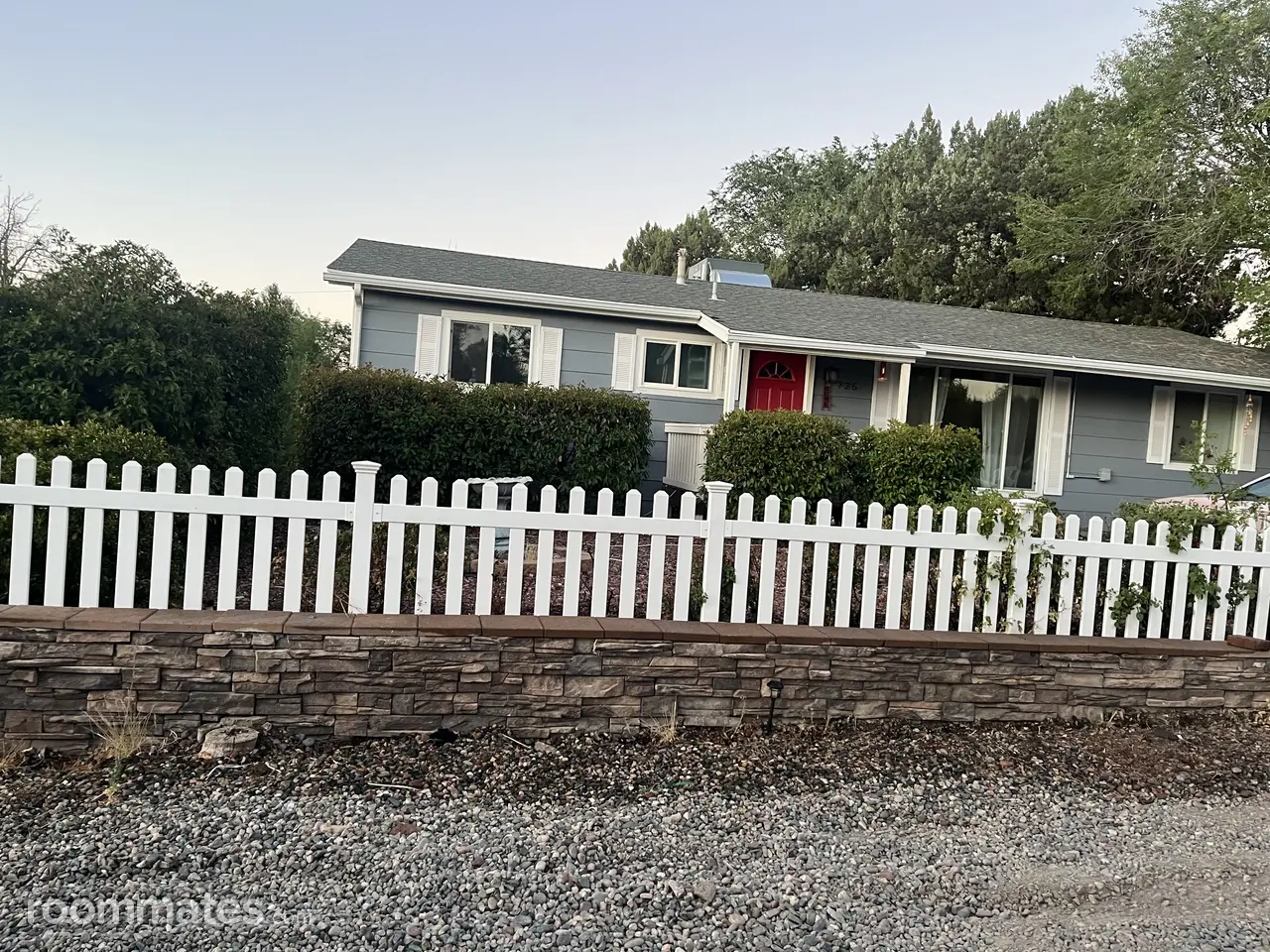 Profile photo 8 of 13