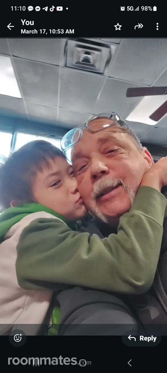 Profile photo 5 of 6