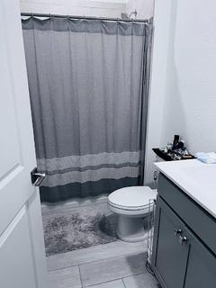 Room for rent in Ocean Breeze, FL $1150, house