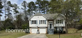 Room for rent in Jonesboro, GA $1000, house