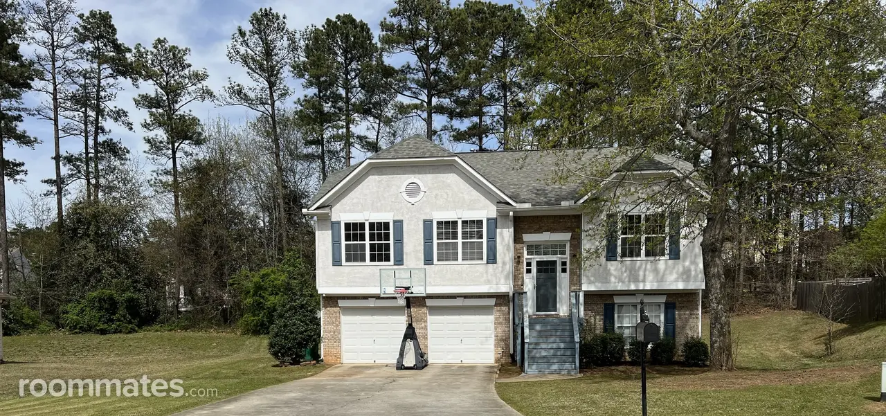 Profile photo 1 of 2