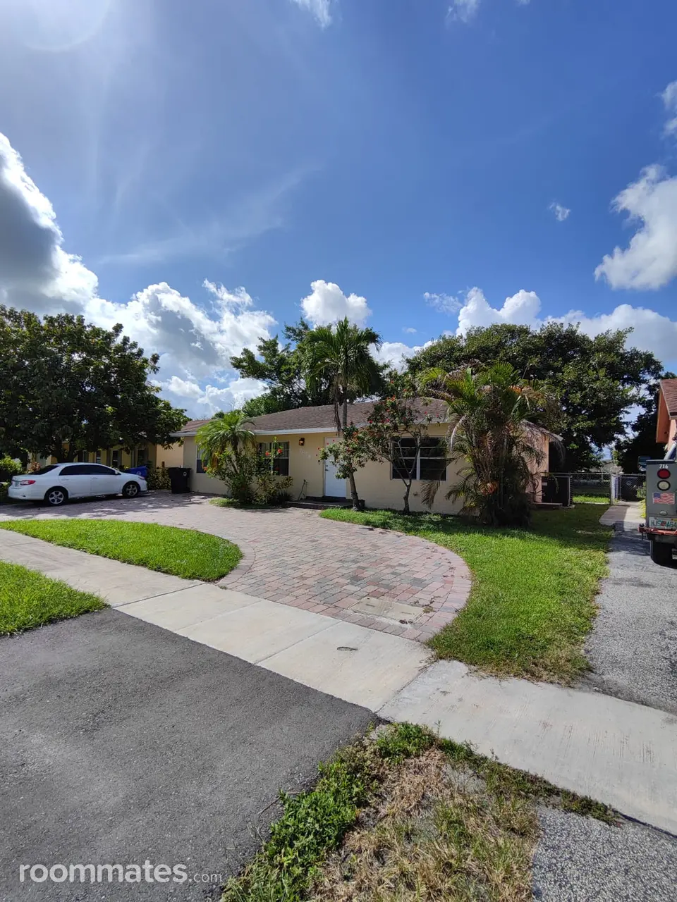 Profile photo 1 of 9