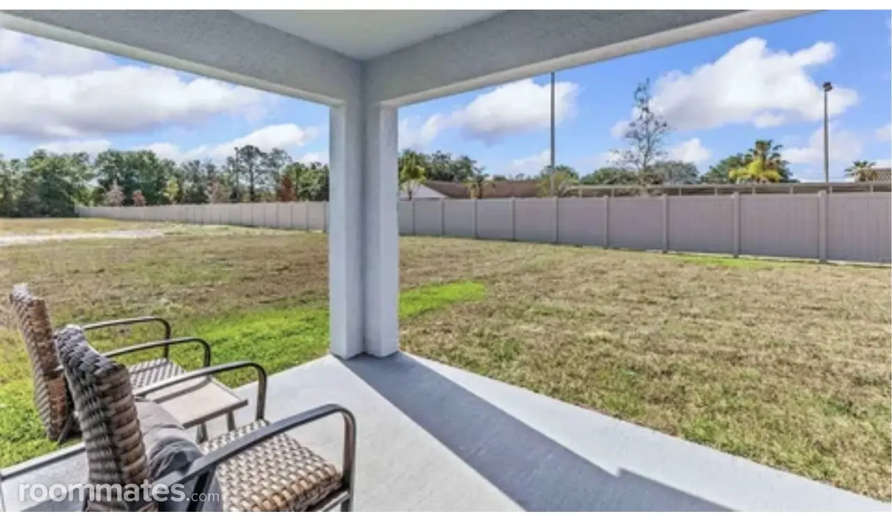 Profile photo 3 of 8