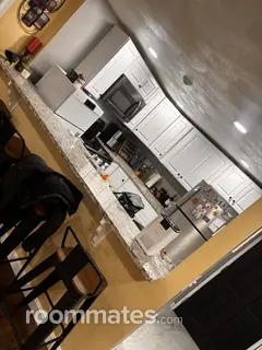 Room for rent in North Providence, RI $1000, condo