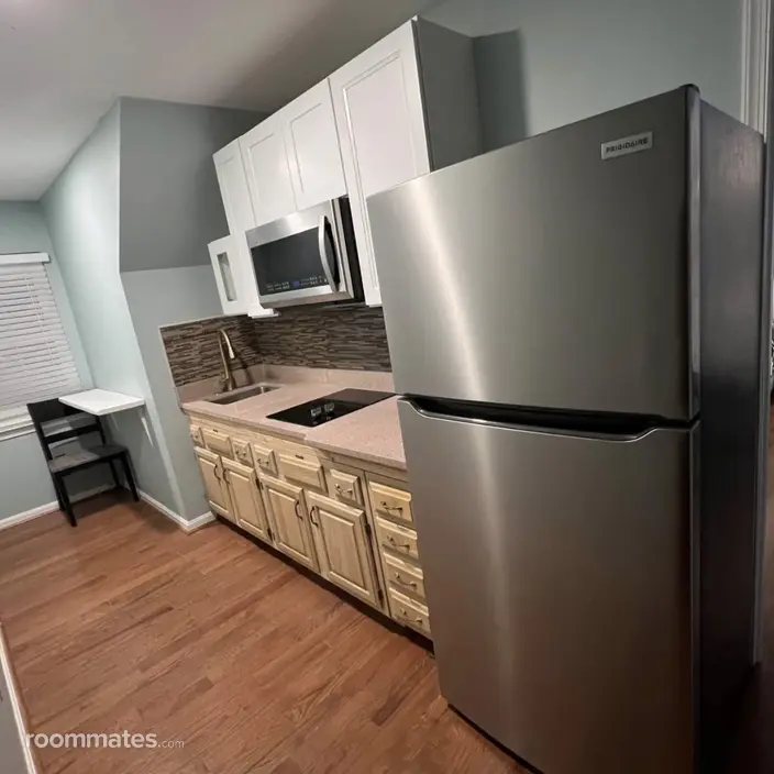 Room for rent in Germantown, MD $720, house