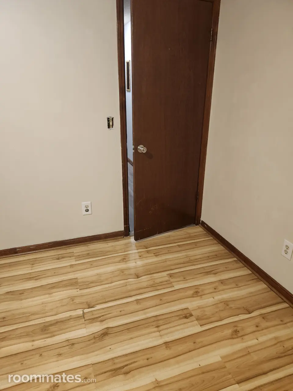 Profile photo 1 of 6