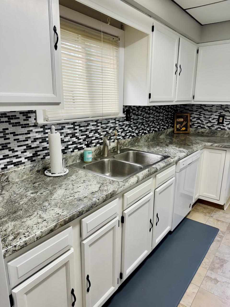 Profile photo 9 of 11