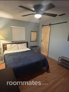 Room for rent in Orlando, FL $700, house