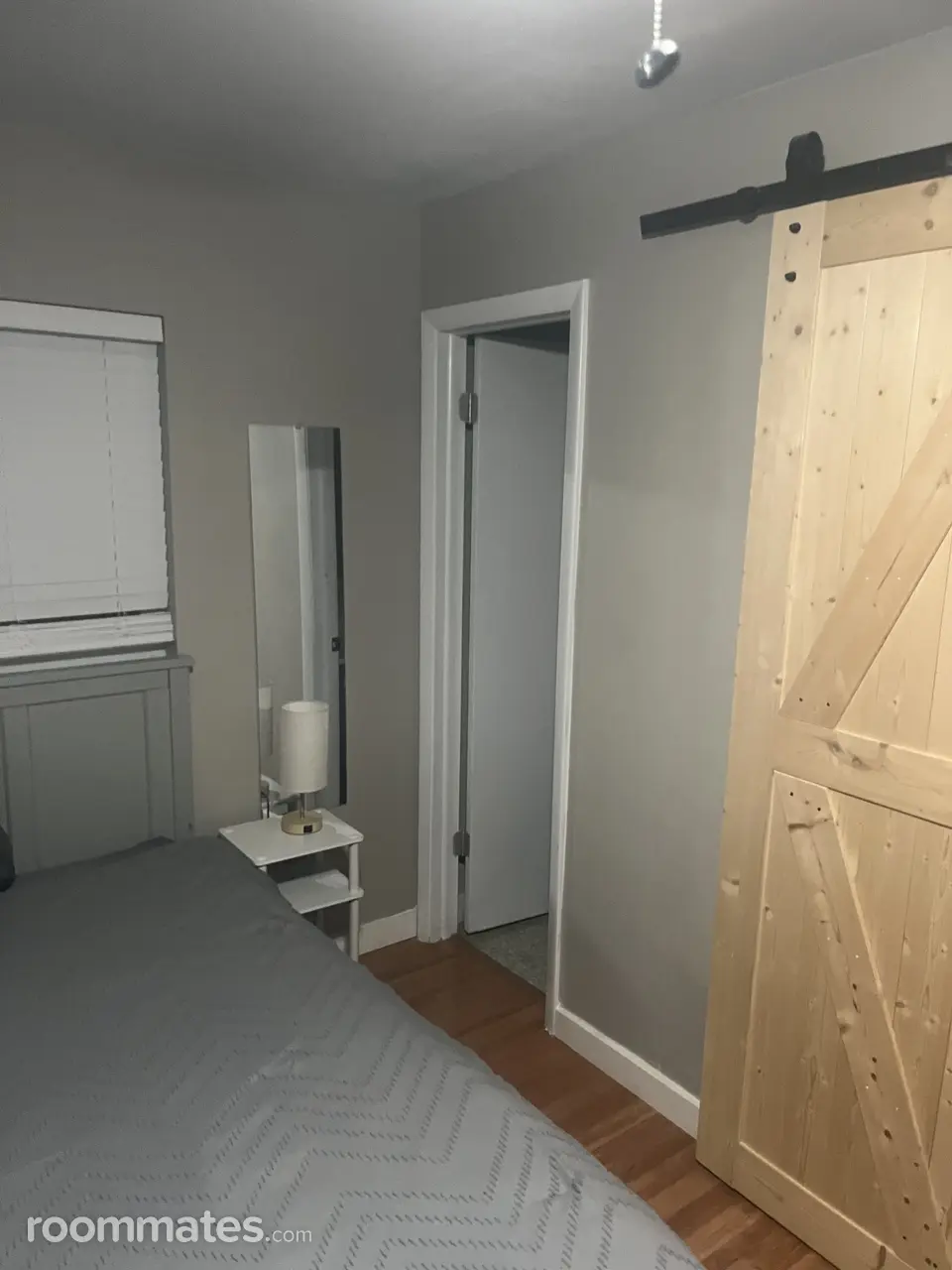 Profile photo 7 of 10