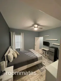 Room for rent in Clermont, FL $900, house