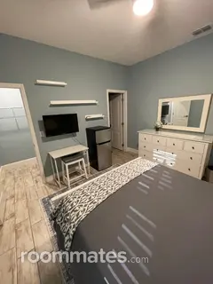 Room for rent in Clermont, FL $900, house