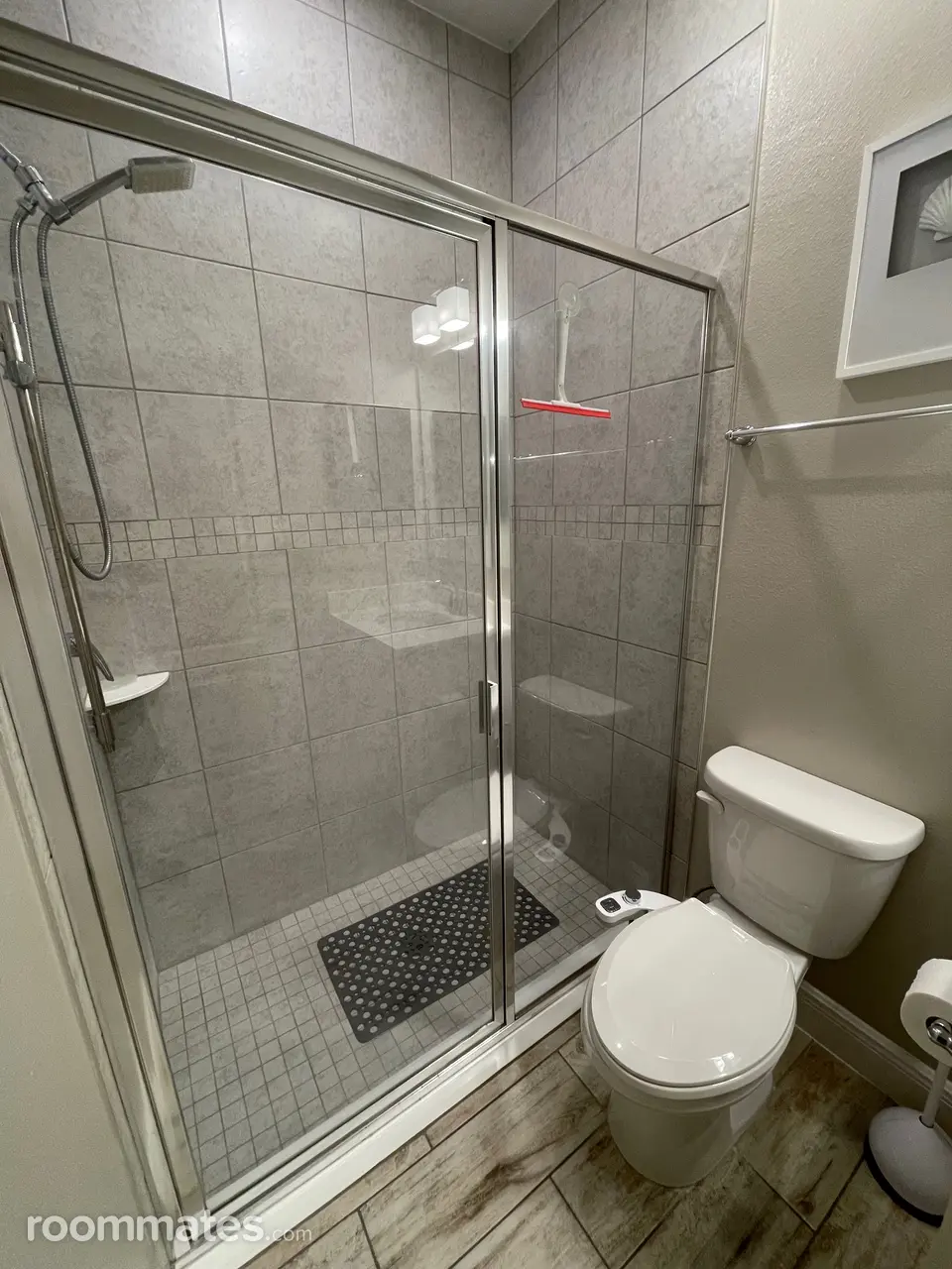 Profile photo 8 of 10