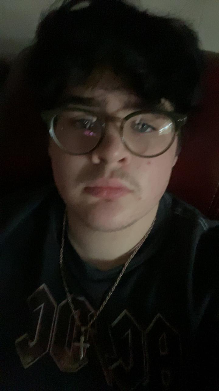 Profile photo 1 of 1