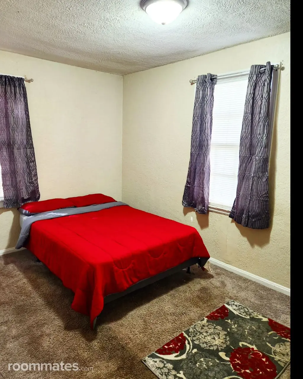 Profile photo 8 of 21