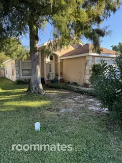 Room for rent in Destin, FL $1300, house